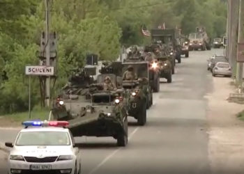 «Видео настоящее, но неактуальное». Минобороны о заснятой колонне военной техники армии США на дорогах Молдовы | VIDEO
