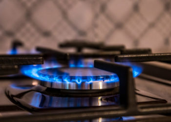 Остались без газа: за долги отключили более 1200 потребителей