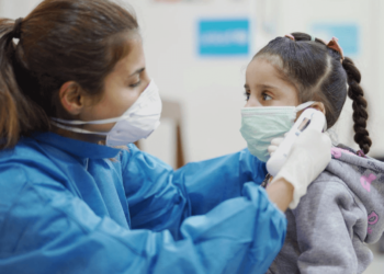 Peste 53 de mii de copii din Moldova s-au îmbolnăvit de COVID-19 de la începutul pandemiei. Medici: Consecințele sunt foarte grave | VIDEO