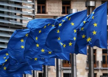 Comisia Europeană propune suspendarea totală a Acordului de facilitare a eliberării vizelor cu Rusia