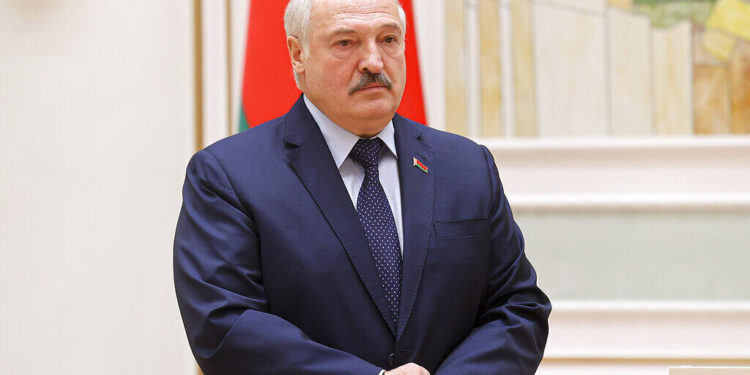 Лукашенко заявил, что США толкают Европу на противостояние с Россией. «Сегодня Украина, завтра будет Молдова или Прибалтика»