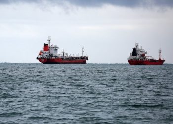 Страны G7 и ЕС введут запрет на морские перевозки российской нефти 5 декабря