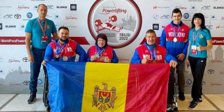 Moldova, pe podium la Campionatul European de Para Powerlifting: Sportivii noștri au cucerit argintul și bronzul la competiție
