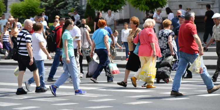 Statistică: Bărbații de la oraș – cei mai afectați de lipsa unui loc de muncă