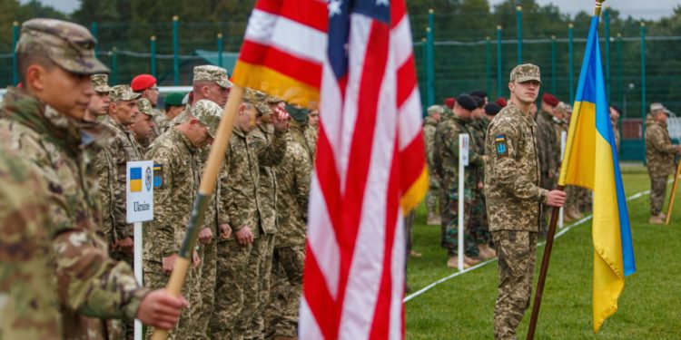 Ministrul Apărării participă la reuniunea „Grupul Rammstein”, în susținerea Ucrainei, în cadrul căreia va trece în revistă asistența umanitară acordată statului vecin de către Republica Moldova | VIDEO