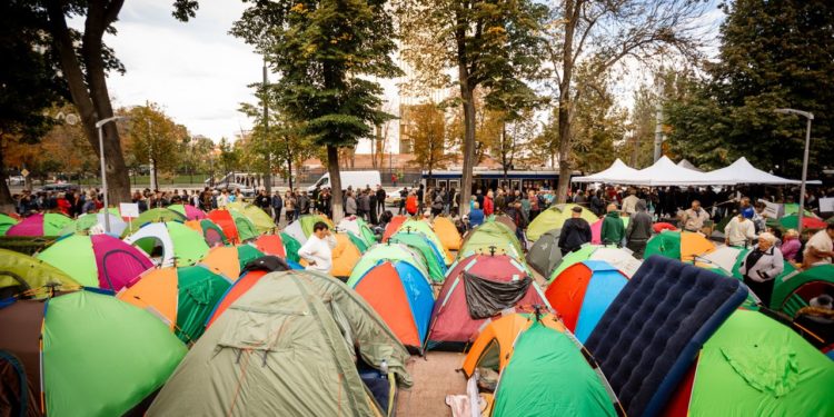 Додон одобрил протест партии «Шор» и призвал поддержать его участников