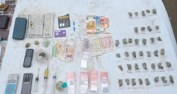 Unul a făcut 30 de ani de pușcărie, altul își remunera angajații cu marijuana. Trei bărbați reținuți pentru trafic de droguri