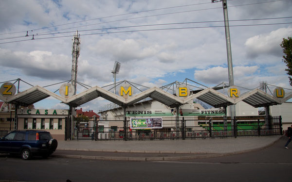 Atenție șoferi: Circulația rutieră în zona stadionului Zimbru din capitală va fi restricționată, în ziua meciului între Sheriff Tiraspol și Manchester United