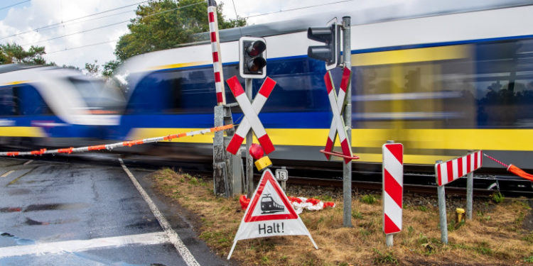 Două trenuri s-au ciocnit în Croația: Trei morți și 11 răniți