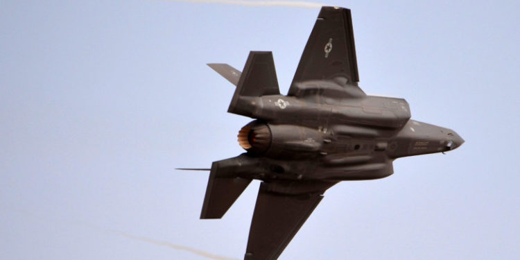 Elveţia a semnat contractul pentru achiziţionarea a 36 de avioane de luptă americane F-35