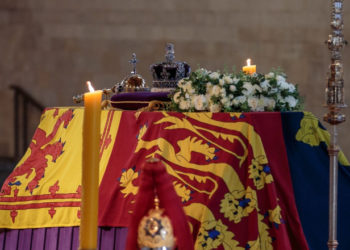 Marea Britanie își ia rămas bun de la Regina Elisabeta a II-a. Programul funeraliilor care au loc în prezența a peste 2.000 de invitați