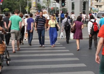 iData: 60% din intervievați cred că Guvernul Gavrilița nu-și va duce mandatul până la sfârșit, iar peste 70% spun că Maia Sandu trebuie să negocieze prețul la gaz cu Rusia | VIDEO