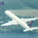 Momentul în care două avioane sunt la un pas să se ciocnească în aer. Greșeală uriașă făcută de turnul de control
