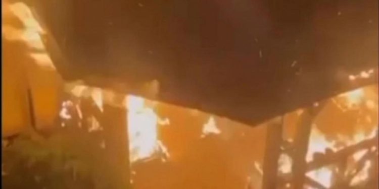 Pompierii au stabilit cauza incendiului acasă la Igor Dodon