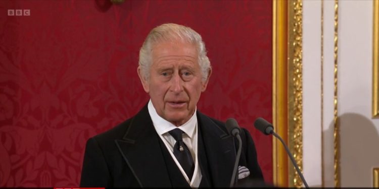 Charles al III-lea este proclamat oficial ca nou rege la Palatul St James din Londra, de către Consiliul de Ascensiune | VIDEO