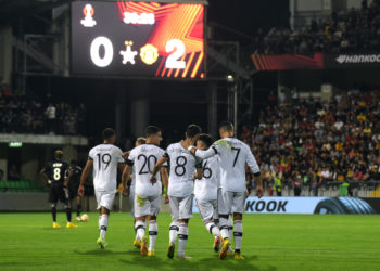 Întreaga Moldovă a urmărit legendarul meci dintre Sheriff Tiraspol și Mancherter United, finalizat cu scorul 0-2. Care au fost impresiile suporterilor | VIDEO