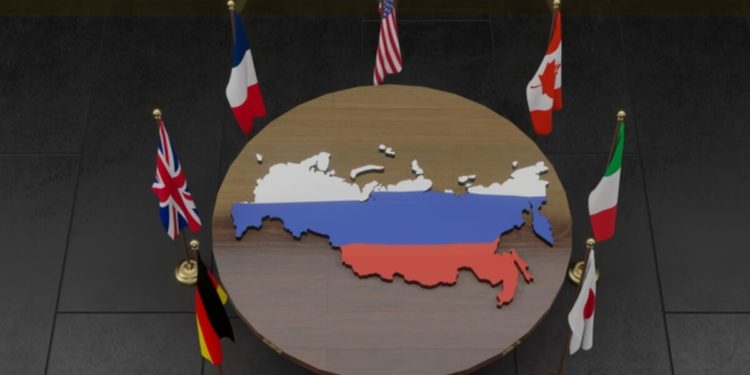 Miniştrii de finanţe din țările G7, de acord să plafoneze preţul petrolului din Rusia