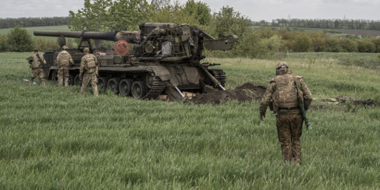 Americanii i-au ajutat pe ucraineni să pregătească ofensiva din sud și le-au sugerat o misiune mai limitată