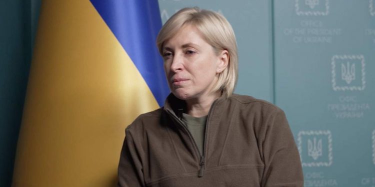 Власти Украины призвали беженцев не возвращаться на родину до весны