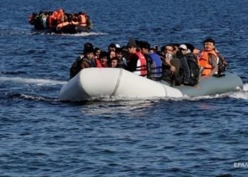 В Турции спасли более сотни мигрантов, находившихся в море