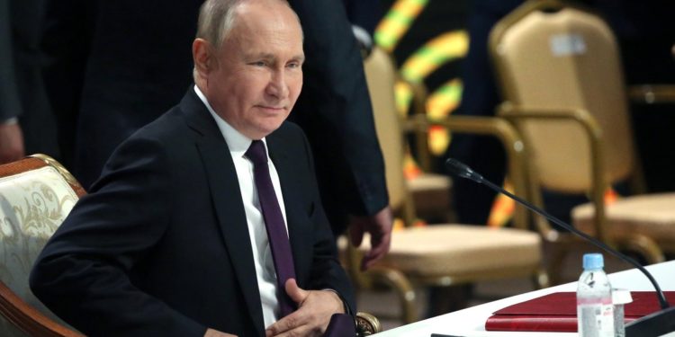 Путин пообещал закончить мобилизацию в России в течение двух недель