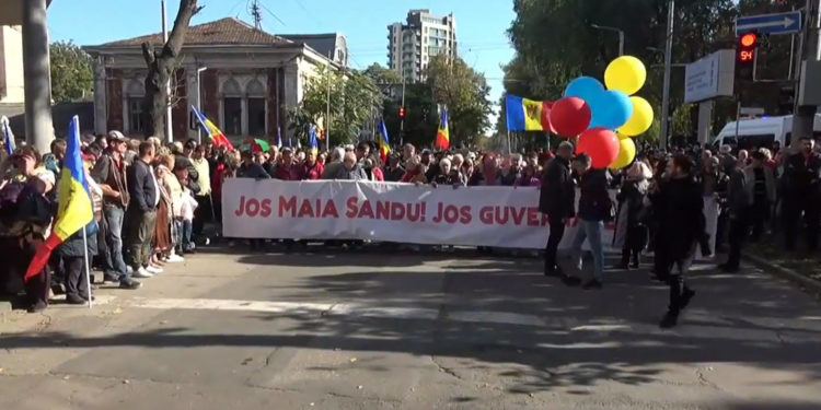A cincea duminică de proteste antiguvernamentale organizate de Partidul ȘOR în centrul capitalei | LIVE