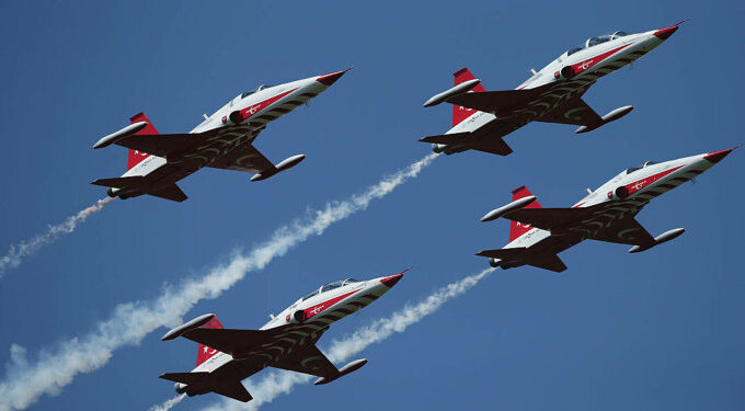 Turcii au lansat un raid aerian în nordul Irakului. Au fost uciși 23 de membri PKK