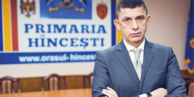 Congresul Autorităţilor Locale din Moldova, reacție după perchezițiile la primarul de Hîncești: S-a atentat la demnitatea alesului local și a familiei sale | VIDEO