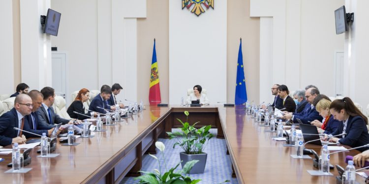 Prima ședință a comisiei pentru integrare europeană: La ce etapă se află implementarea recomandărilor Comisiei Europene