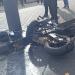 Un motociclist a tamponat un pieton, care traversa strada neregulamentar: Ambii, transportați la spital