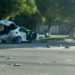 O mașină de poliție, făcută zob într-o intersecție din capitală: A fost lovită violent din spate de o Skoda | VIDEO