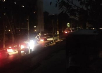 Cum se vede o trecere de pietoni din centrul Chișinăului, în orele de „unitate” | FOTO, VIDEO