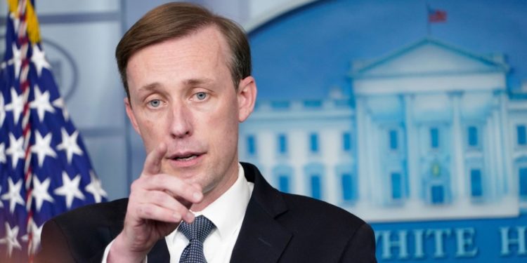 Белый дом считает, что обсуждать вступление Украины в НАТО нужно в другое время