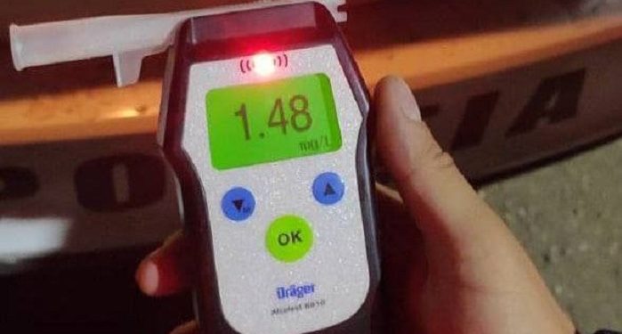 Un căruțaș de 35 de ani riscă amendă de 25.000 de lei după ce a fost prins băut pe traseu | VIDEO