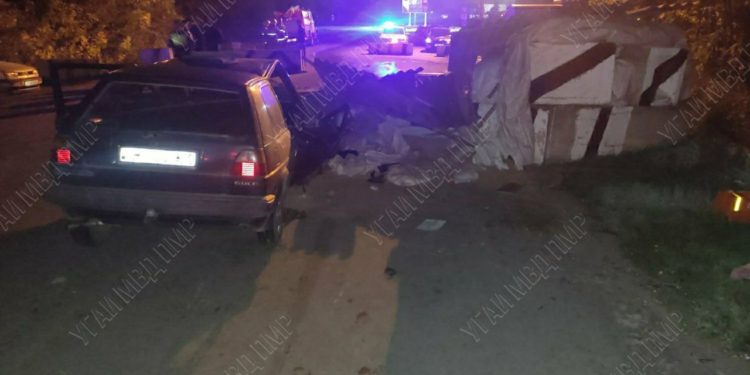 Автомобиль врезался в бетонное ограждение блокпоста ММЗ в Рыбнице. Водитель погиб