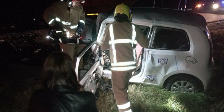 Accident de coșmar, la Căușeni. Șoferița unei mașini a rămas încarcerată între fiarele vehiculului