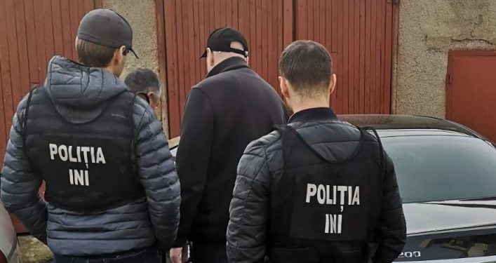 Полиция поймала банду автограбителей — они отключали сигнализацию при помощи спецсканеров | VIDEO