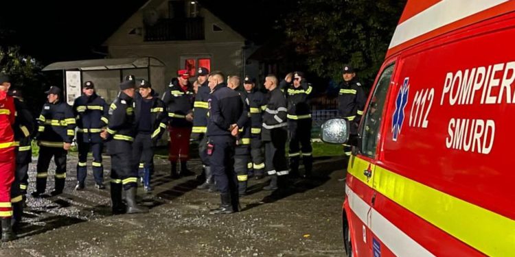 Situație de criză la Roșia Montană. Sute de oameni au fost evacuați după o avarie la Barajul Lacului Tăul Mare