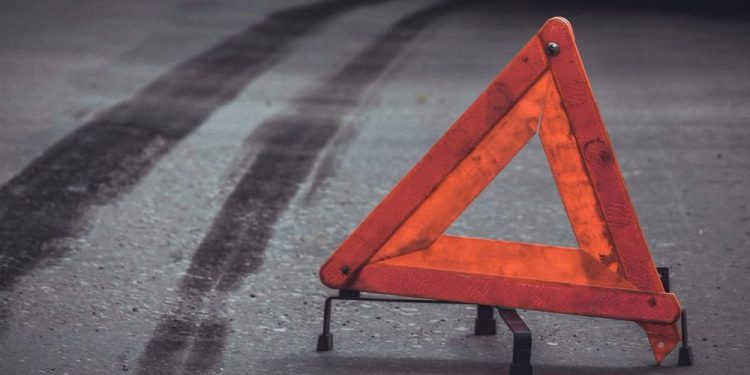 A lovit mortal un pieton și a fugit: Un șofer de 22 de ani, reținut la o zi de la producerea accidentului