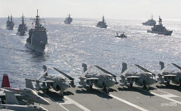 США и Япония проводят масштабные военные учения