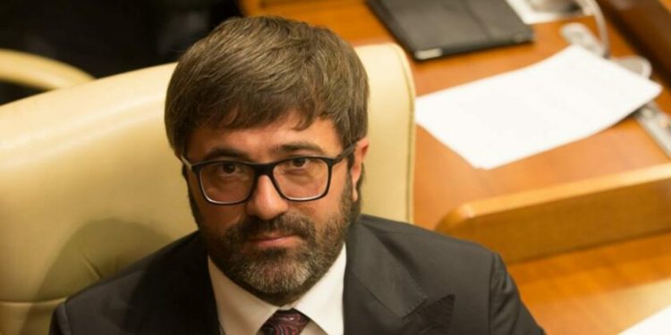 На границе с Украиной задержан экс-депутат Демпартии Владимир Андронаки