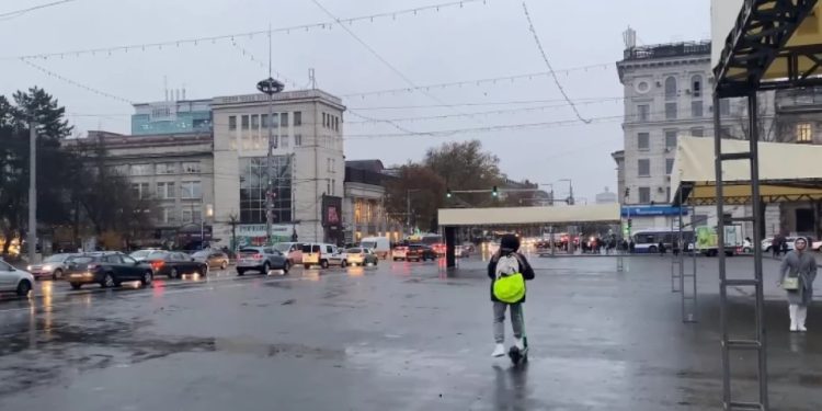 В связи с массовым отключением электроэнергии Кишинев встал в пробках