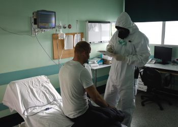 В Молдове 2,6 тыс. бюджетников, которые заразились коронавирусом, получат по 16 тыс. леев