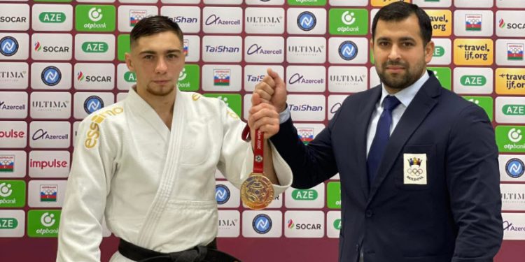 Victoria i-a surâs pentru a doua oară. Judocanul Denis Vieru a câștigat din nou Grand Slam-ul de la Baku | FOTO