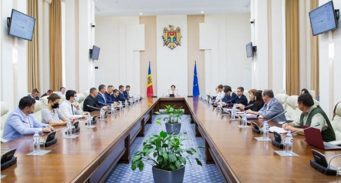 В Молдове охране иностранных делегаций разрешили привозить с собой оружие | DOС