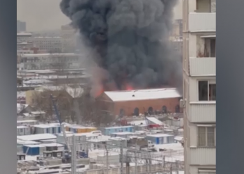 В Москве в районе площади трех вокзалов произошел крупный пожар