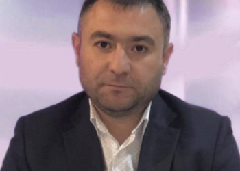 În pofida protestelor angajaților, ex-directorul general al TV8, Andrei Beșliu, a fost aprobat oficial în funcția de șef al întreprinderii ”Franzeluța” | VIDEO