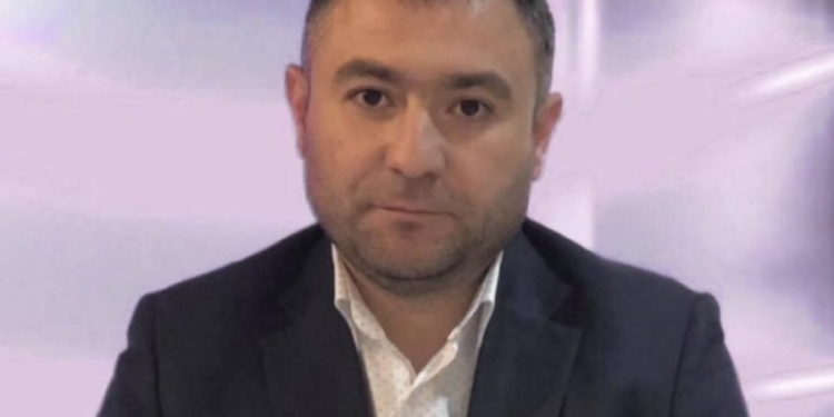 În pofida protestelor angajaților, ex-directorul general al TV8, Andrei Beșliu, a fost aprobat oficial în funcția de șef al întreprinderii ”Franzeluța” | VIDEO