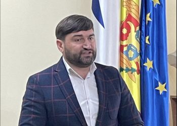 Демпартия сменила название и избрала нового председателя