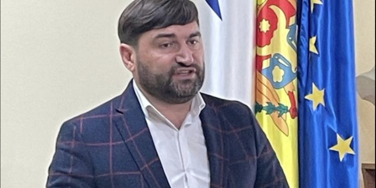 Демпартия сменила название и избрала нового председателя